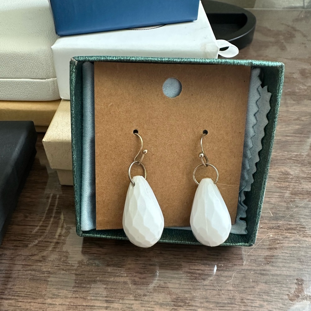 Elegant White Teardrop Earrings